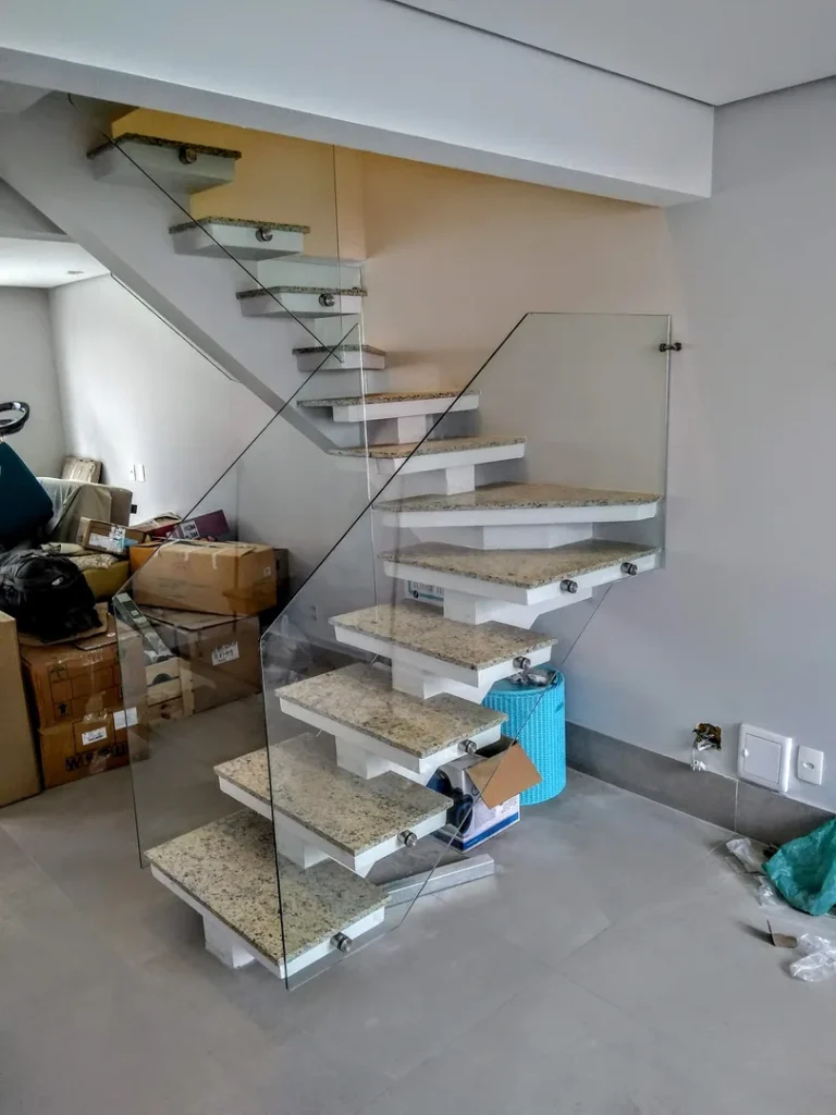 Obra em vidro Lumini Vidros